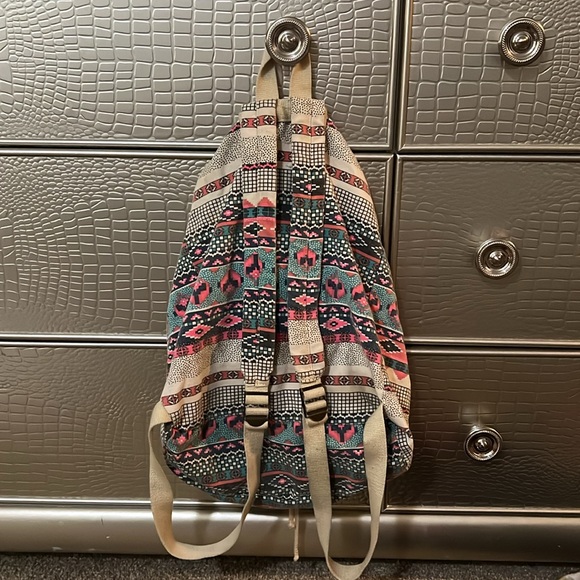 ROXY Backpack - Picture 2 of 3